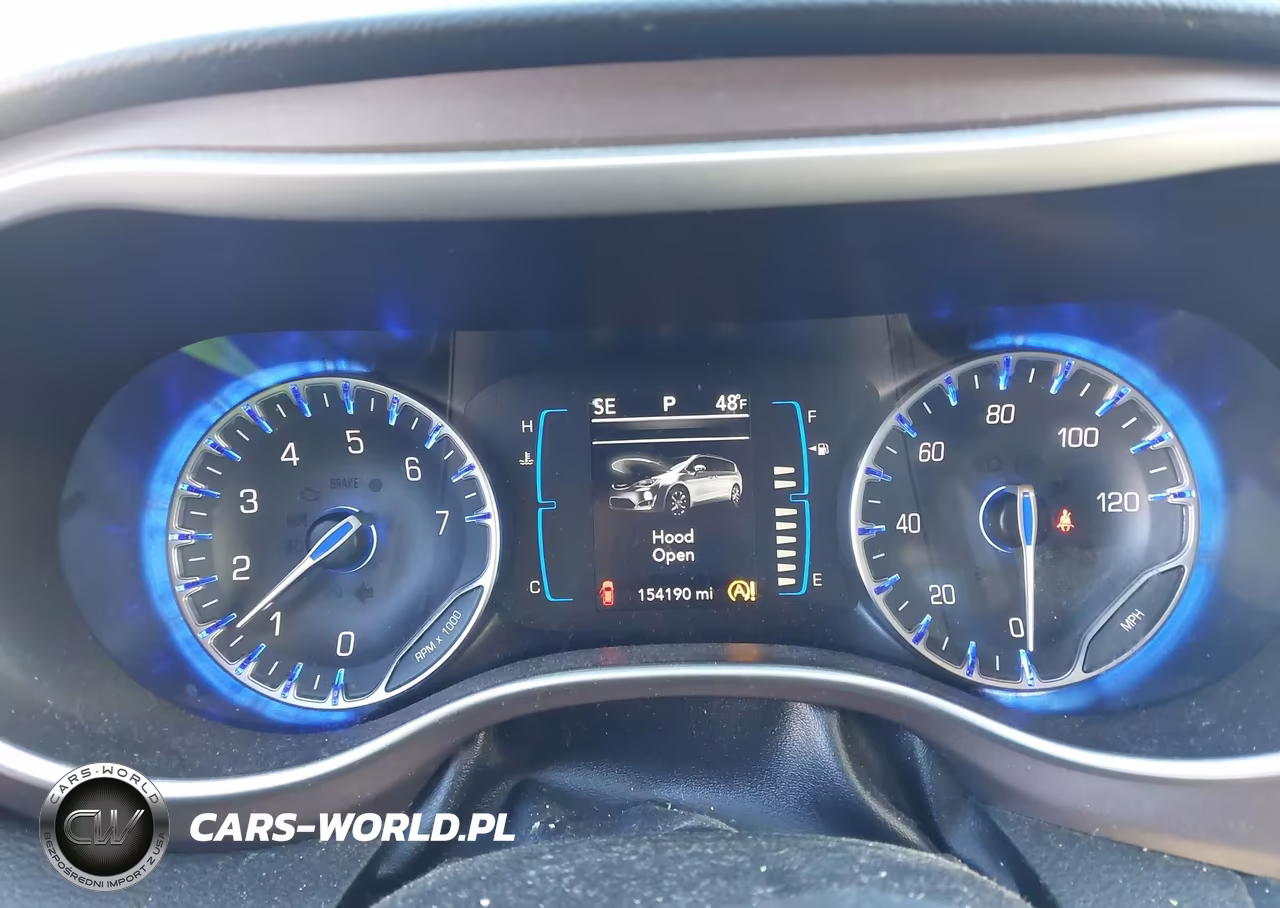 2017 Chrysler Pacifica Touring-L VIN:2C4RC1BG8HR821394 - 15