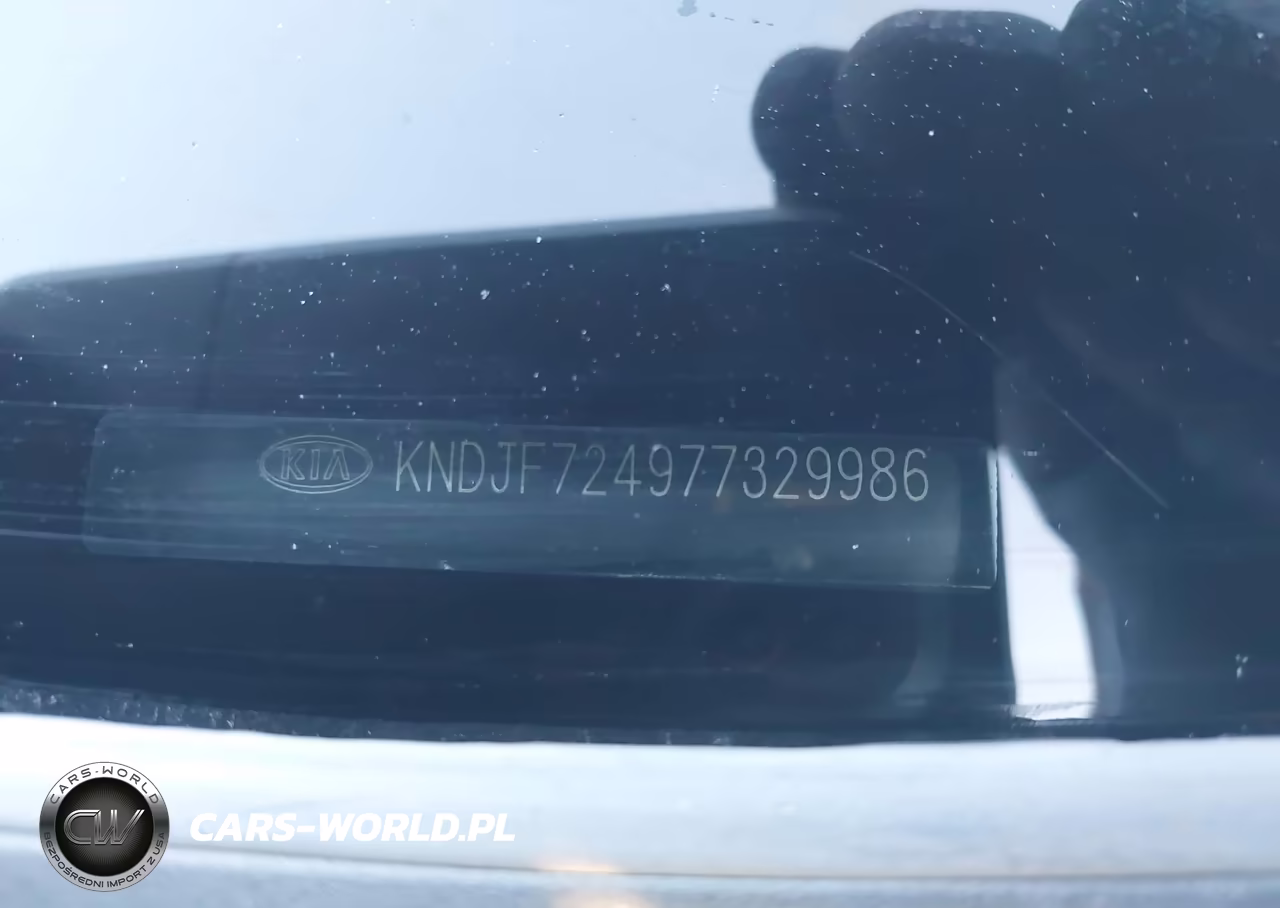 2007 Kia Sportage Lx VIN:KNDJF724977329986 - 17