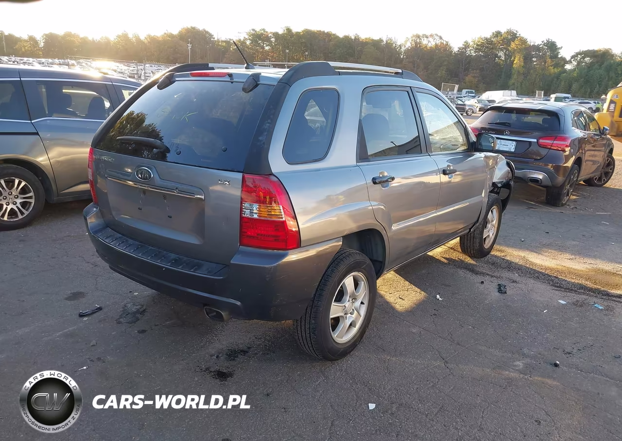 2007 Kia Sportage Lx VIN:KNDJF724977329986 - 4