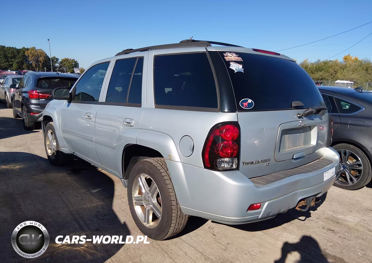 2002 Chevrolet Trailblazer VIN:1GNDT13S372247725 - 3