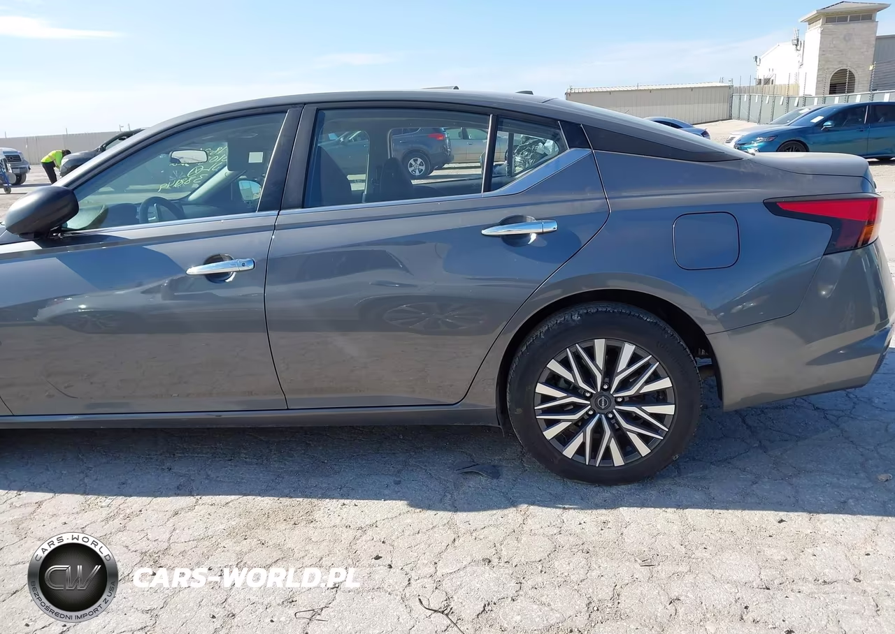 2025 Nissan Altima Sv Fwd VIN:1N4BL4DV8SN388149 - 14