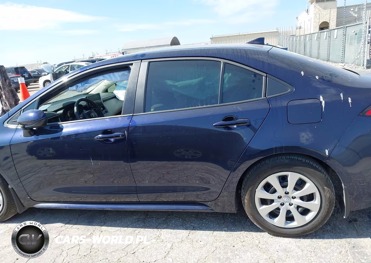 2026 Toyota Corolla Le VIN:5YFB4MDE1TP437610 - 14