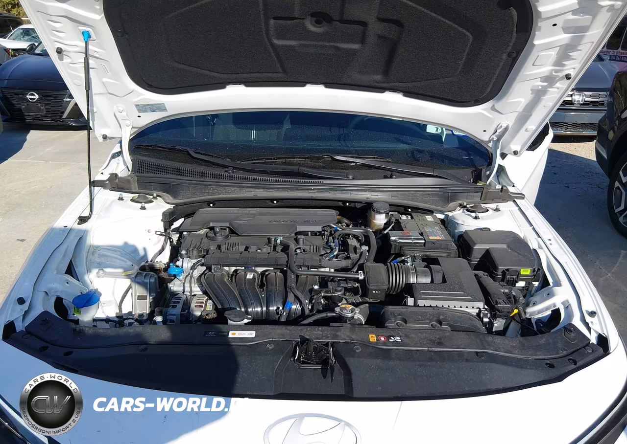 2026 Hyundai Elantra Sel Sport VIN:KMHLM4DG2TU241700 - 10