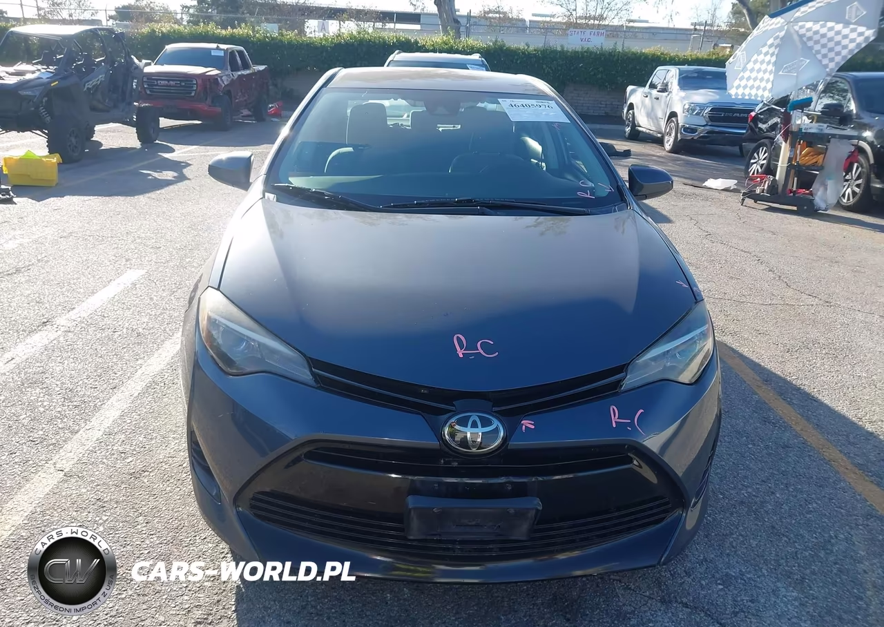 2017 Toyota Corolla L VIN:5YFBURHE8HP690129 - 12