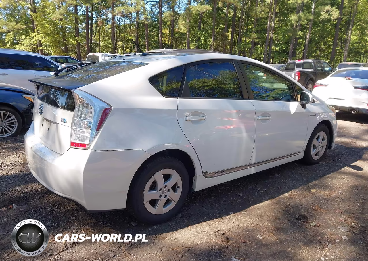 2010 Toyota Prius Iii VIN:JTDKN3DUXA0215377 - 4