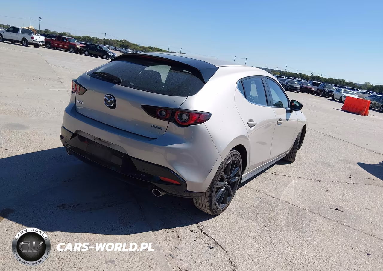 2024 Mazda Mazda3 2.5 S Select Sport VIN:JM1BPAKM3R1721964 - 4