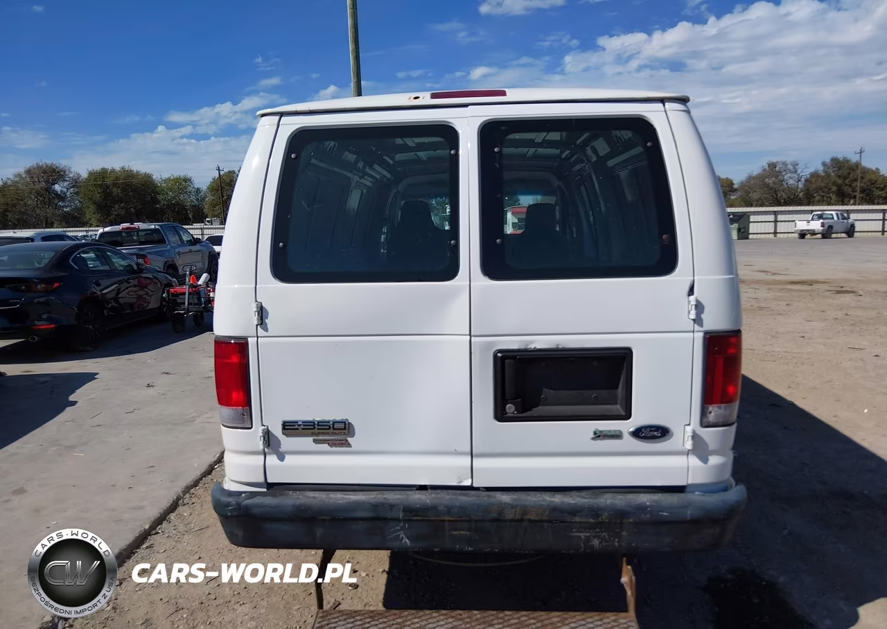 2014 Ford E-350 Super Duty Commercial VIN:1FTSS3EL3EDA71748 - 16