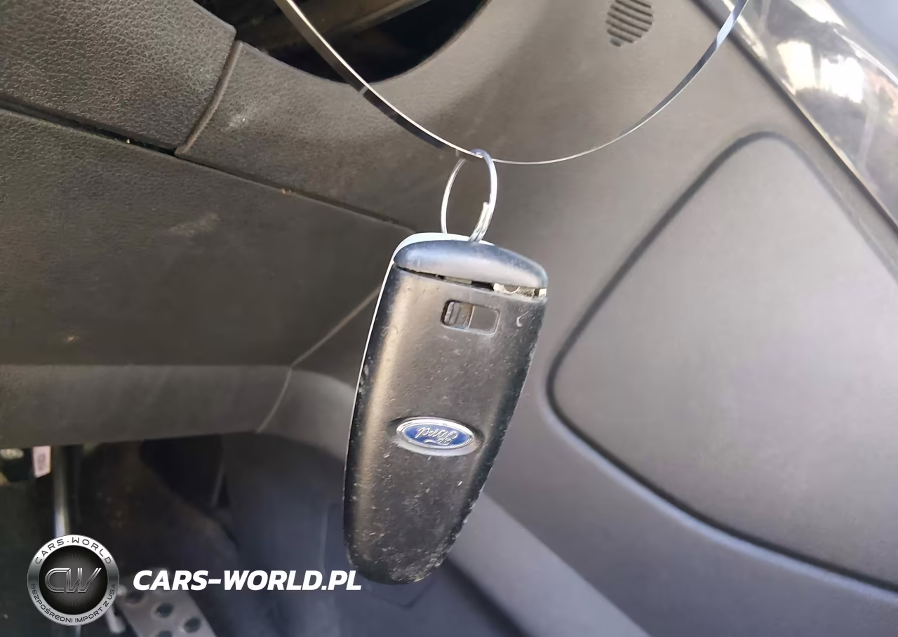 2013 Ford Escape Titanium VIN:1FMCU0J92DUB13246 - 11