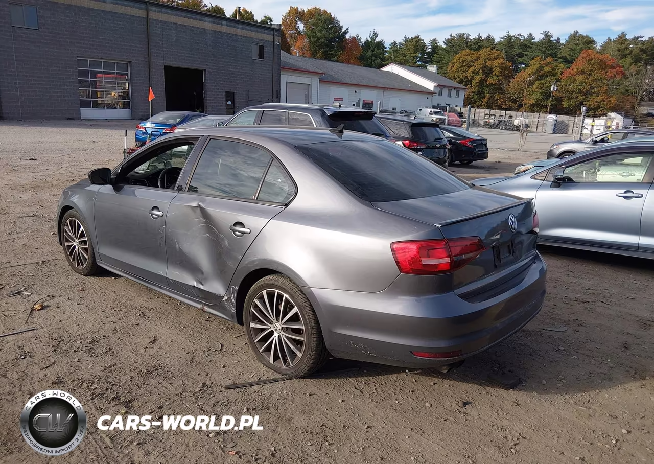 2015 Volkswagen Jetta 1.8T Sport VIN:3VWD17AJ1FM224718 - 3