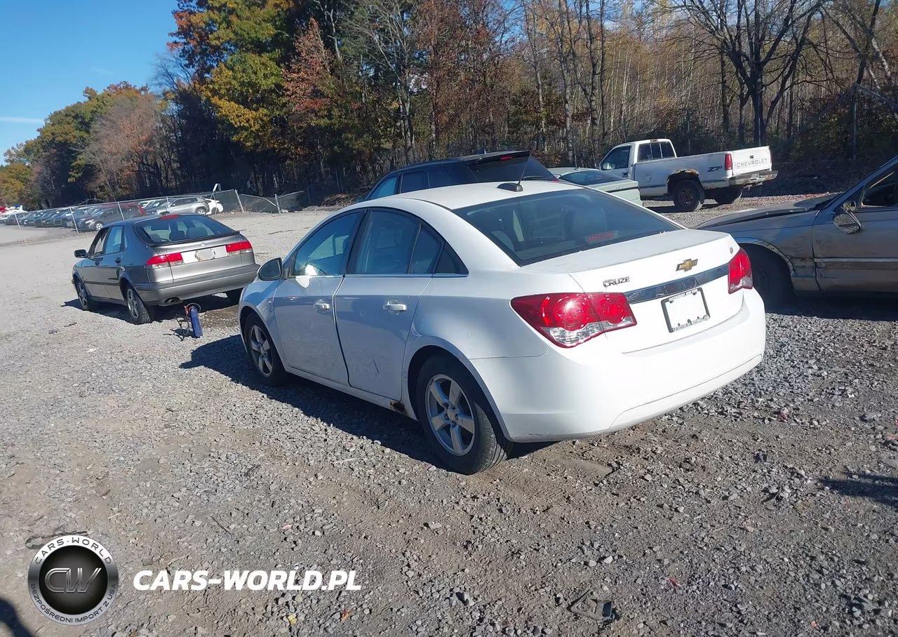 2016 Chevrolet Cruze Limited 1Lt Auto VIN:1G1PE5SB6G7171485 - 3
