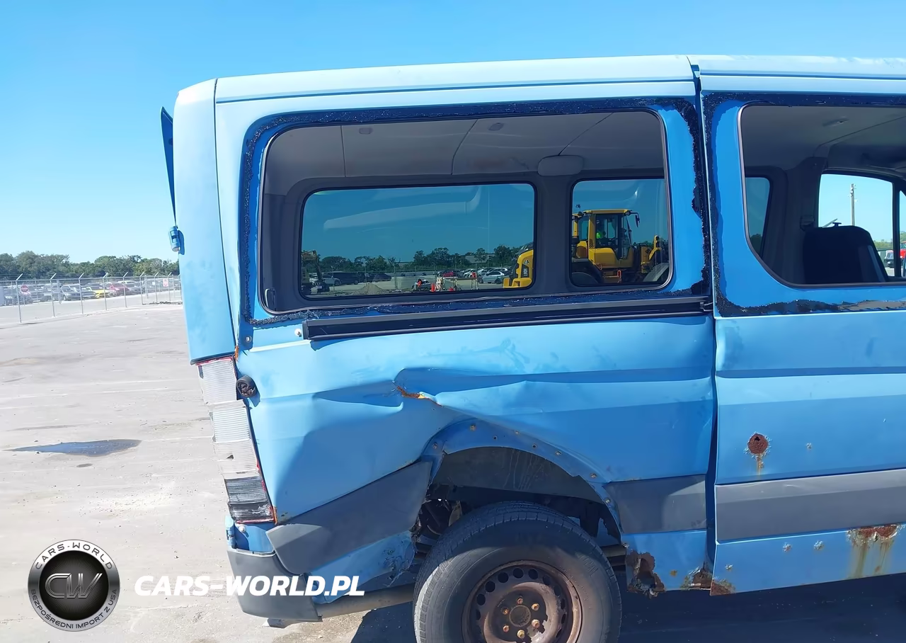 2007 Dodge Sprinter Wagon 2500 VIN:WD8PE745275197866 - 18