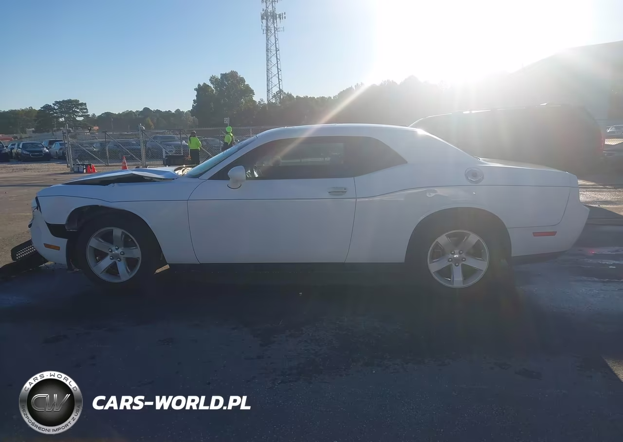 2014 Dodge Challenger Sxt Plus VIN:2C3CDYAG5EH250224 - 14