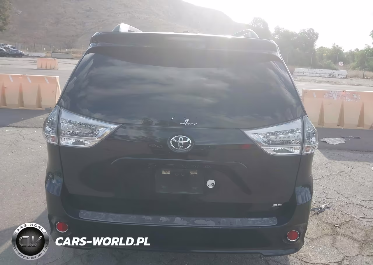 2013 Toyota Sienna Se 8 Passenger VIN:5TDXK3DC6DS287927 - 16