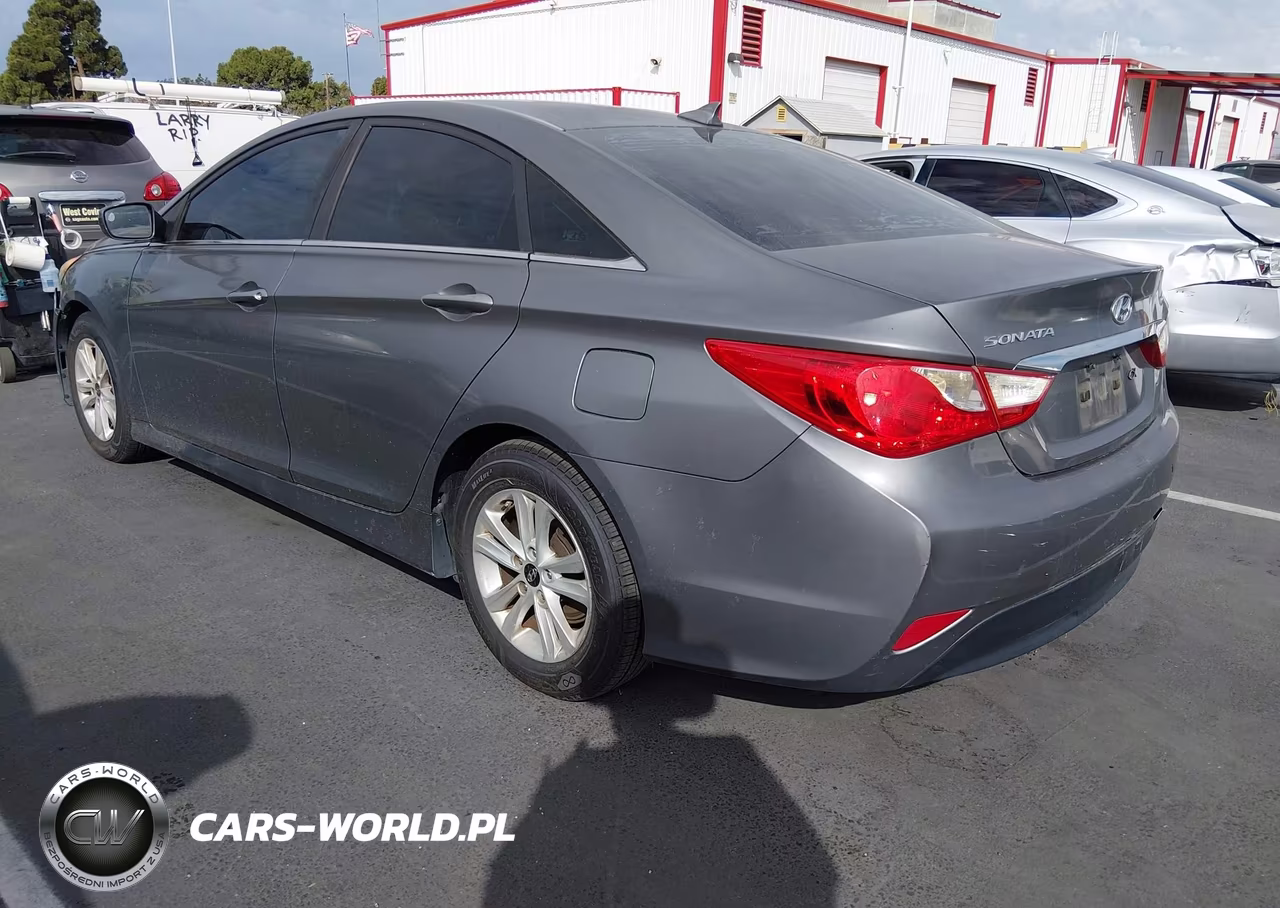 2014 Hyundai Sonata Gls VIN:5NPEB4AC3EH924068 - 3