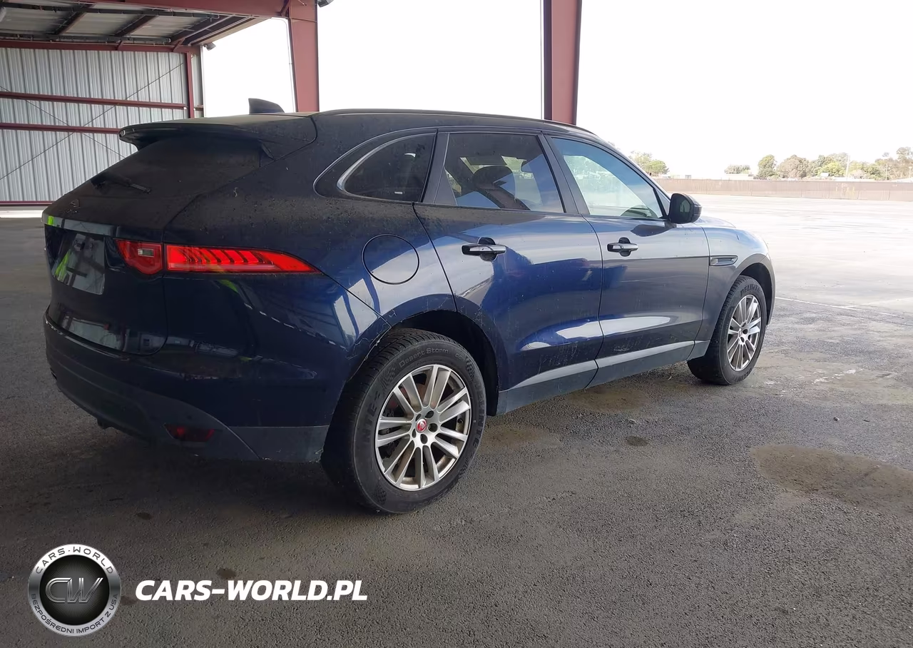 2017 Jaguar F-Pace 20D Prestige VIN:SADCK2BN9HA089184 - 4