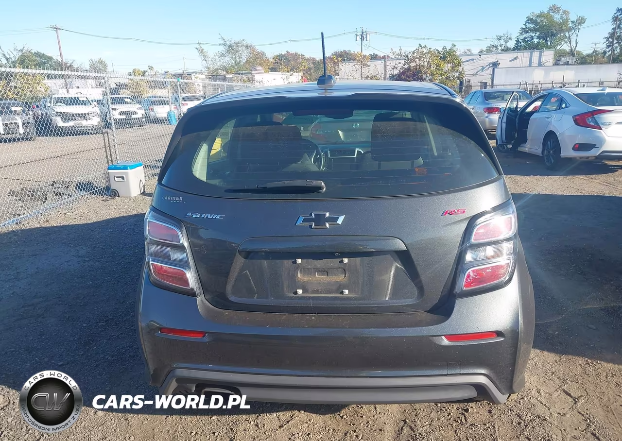 2019 Chevrolet Sonic Lt Auto VIN:1G1JD6SB7K4110896 - 16