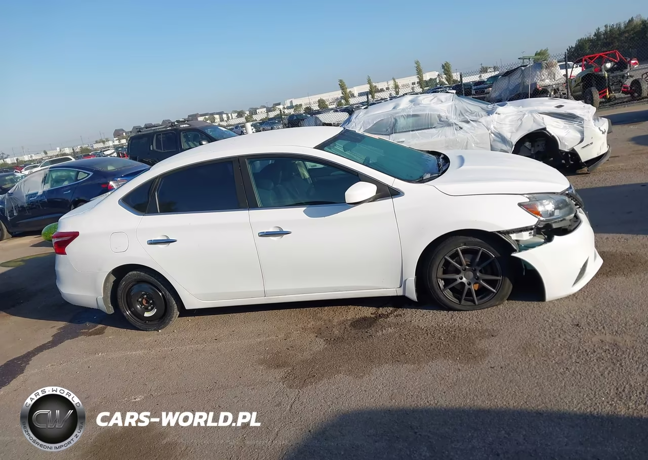 2017 Nissan Sentra S VIN:3N1AB7AP4HY348925 - 14
