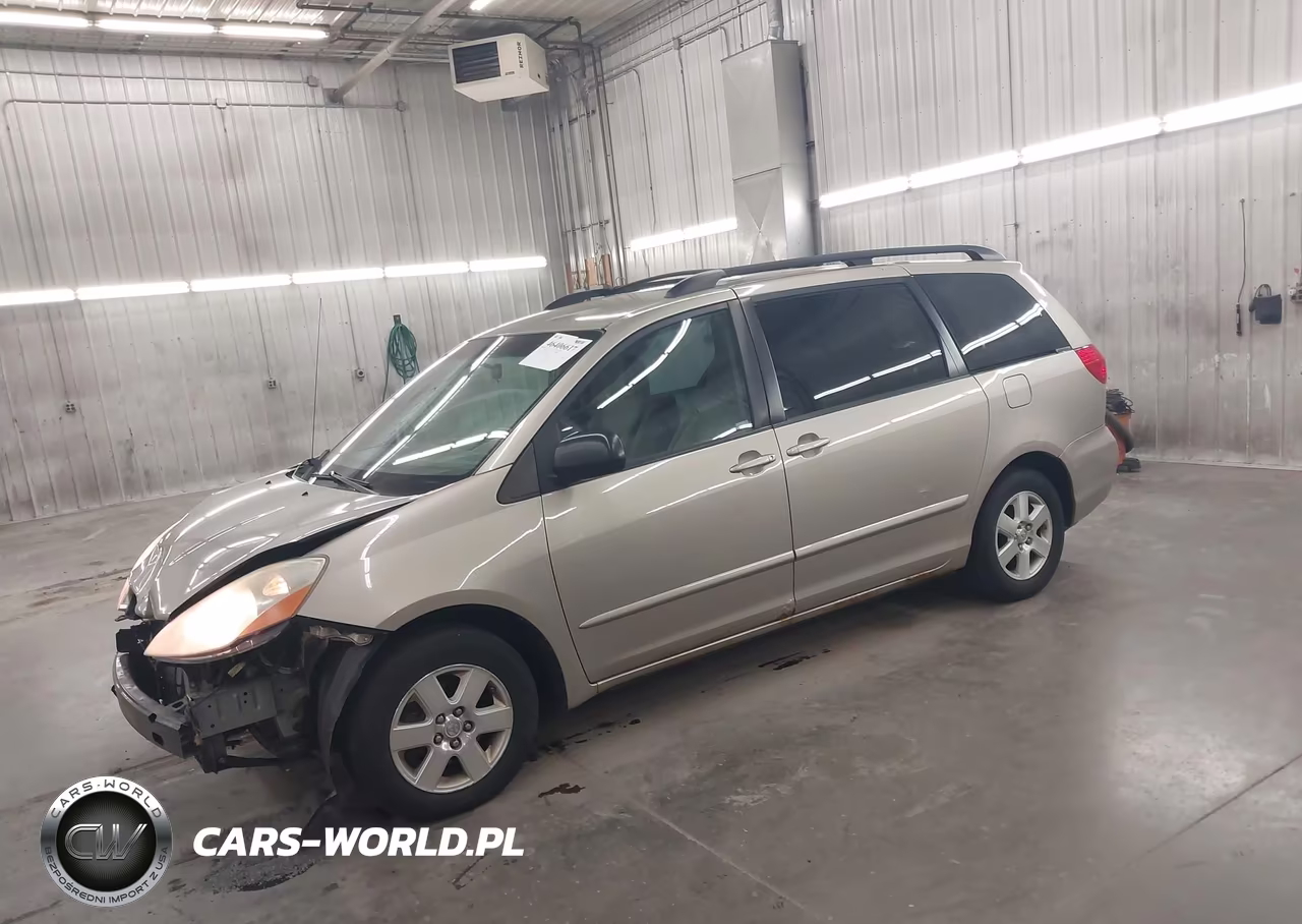 2010 Toyota Sienna Le VIN:5TDKK4CC0AS295826 - 2