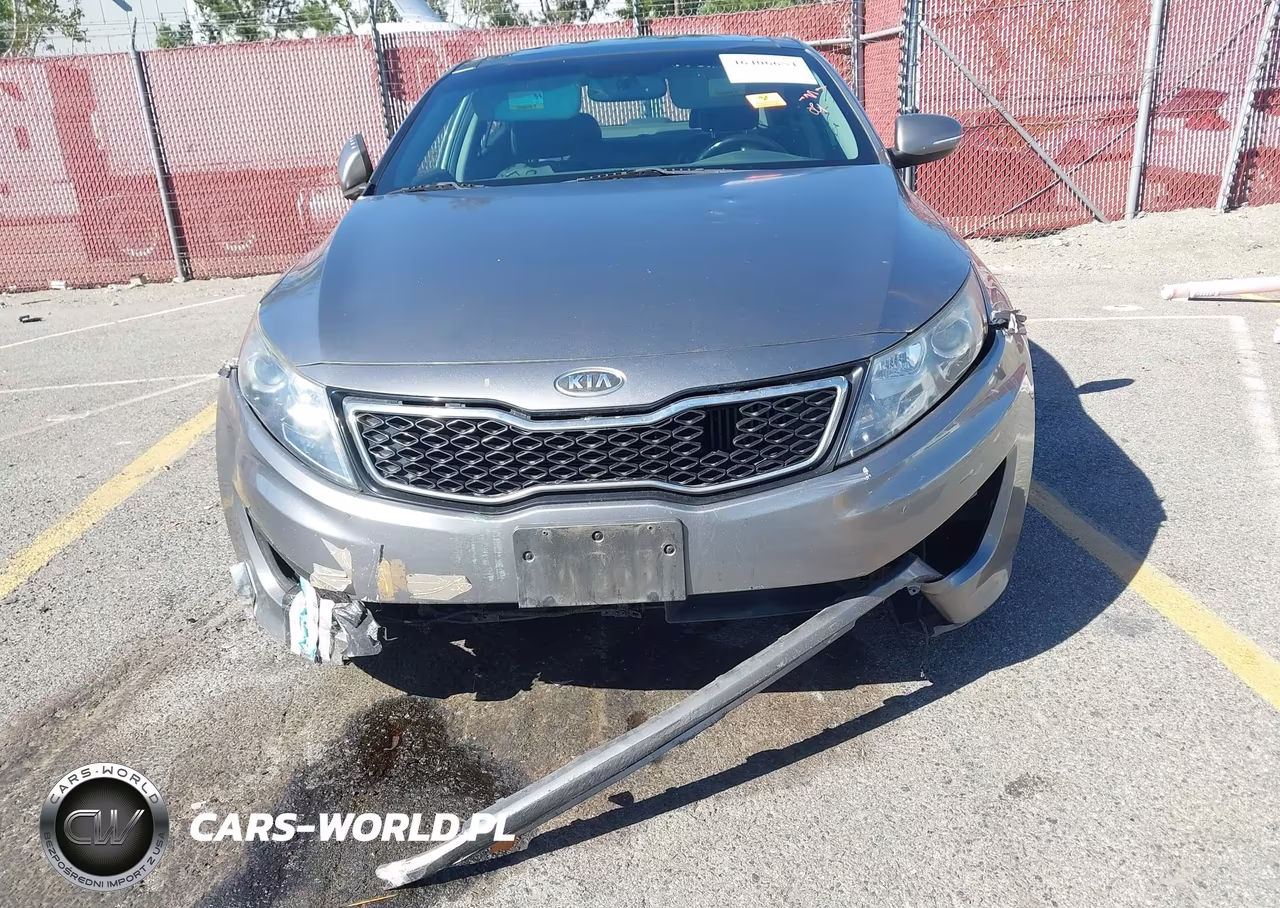2012 Kia Optima Sx VIN:5XXGR4A65CG077657 - 6