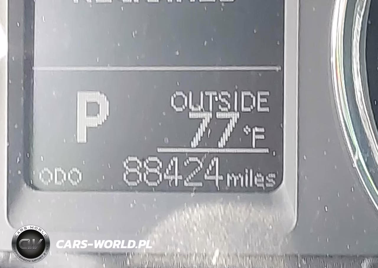 2017 Toyota Corolla Le VIN:5YFBURHE1HP731829 - 16