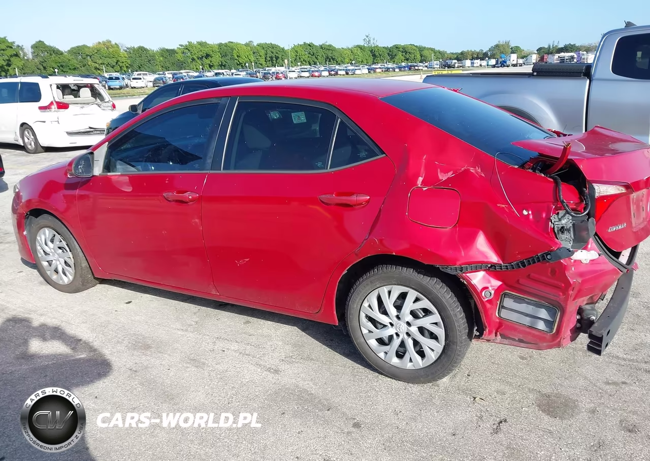 2017 Toyota Corolla Le VIN:5YFBURHE1HP731829 - 19