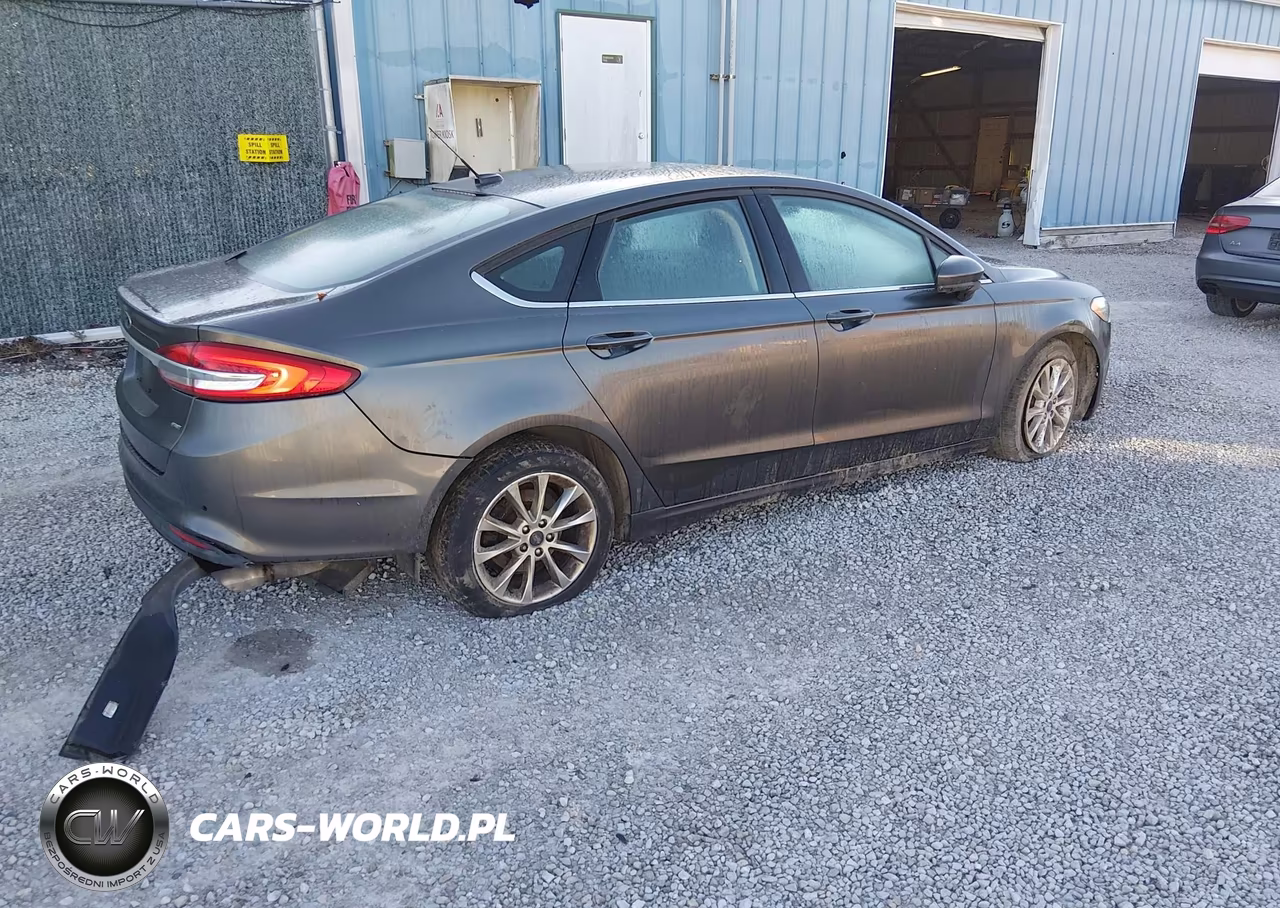 2017 Ford Fusion Se VIN:3FA6P0H77HR348693 - 4