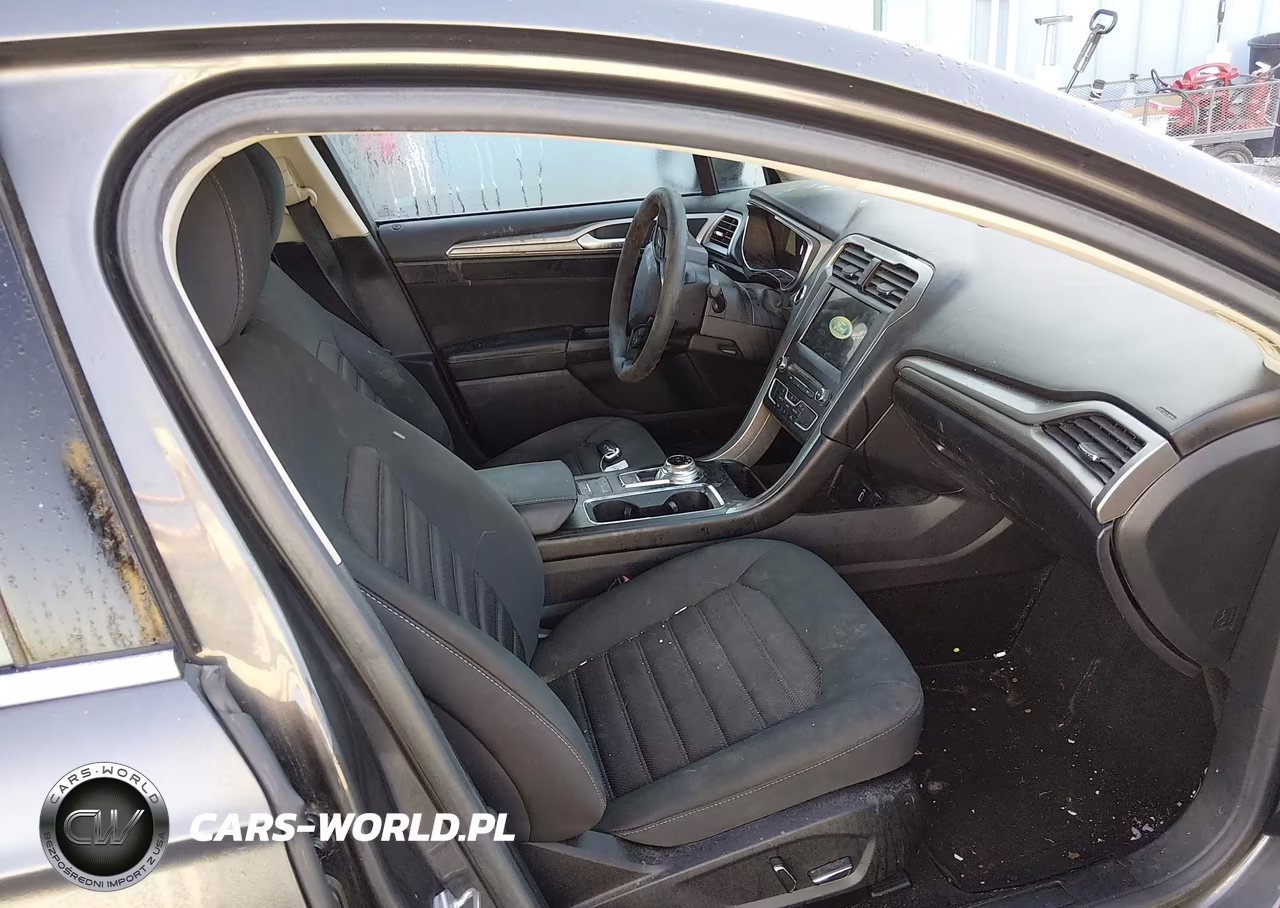 2017 Ford Fusion Se VIN:3FA6P0H77HR348693 - 5