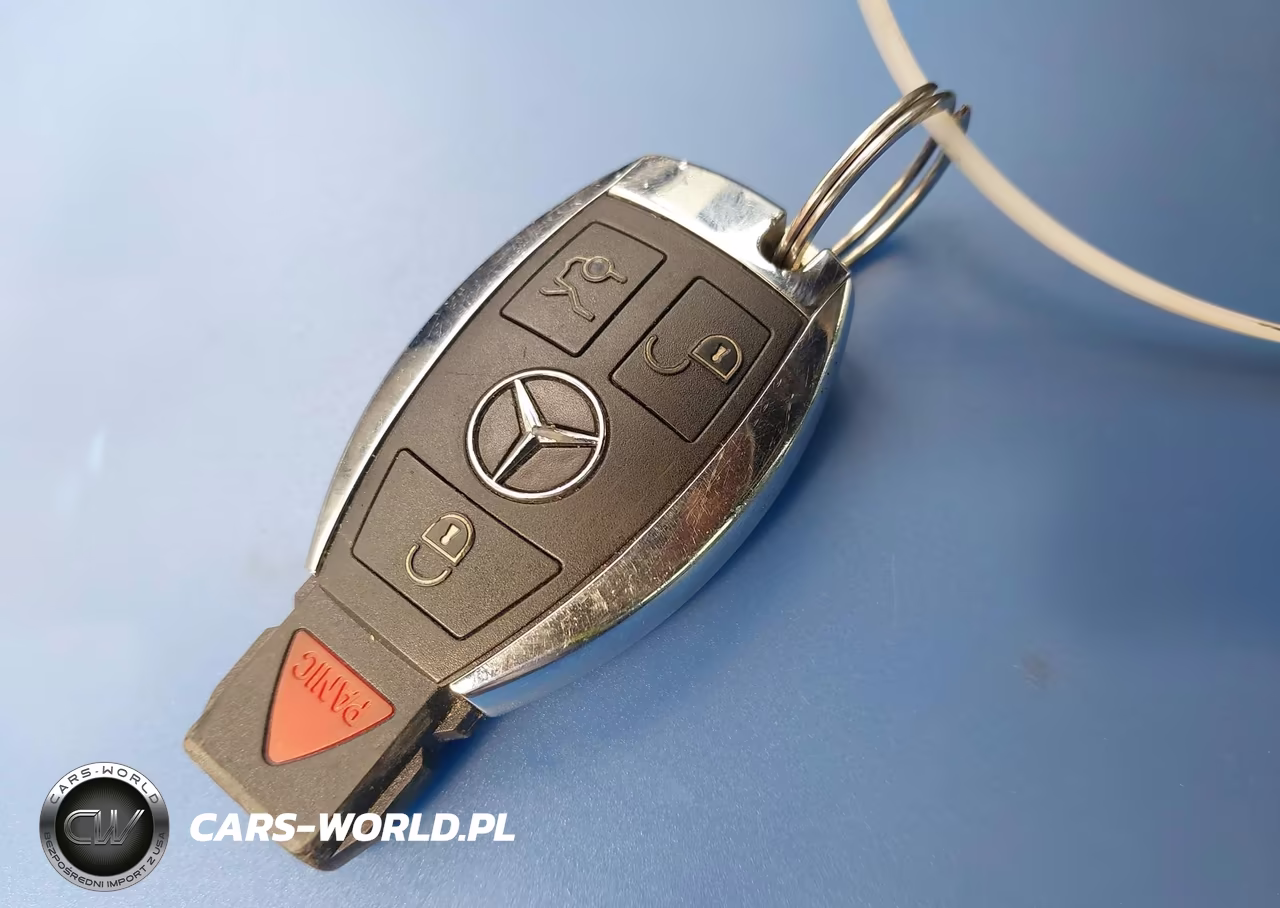 2010 Mercedes-Benz C 300 Sport VIN:WDDGF5EB2AR101127 - 11