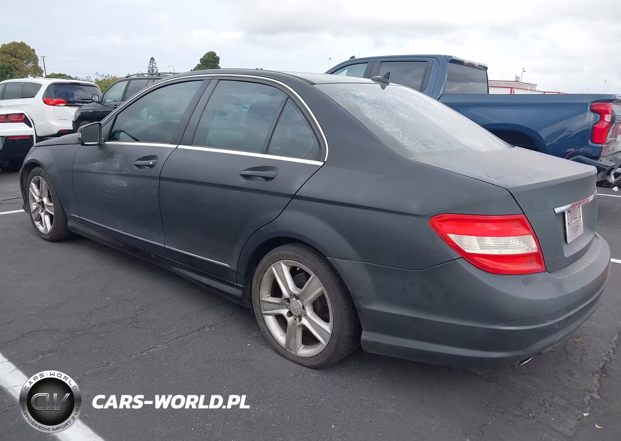 2010 Mercedes-Benz C 300 Sport VIN:WDDGF5EB2AR101127 - 3