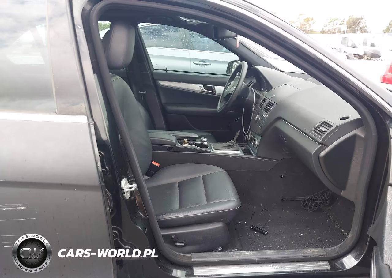 2010 Mercedes-Benz C 300 Sport VIN:WDDGF5EB2AR101127 - 5