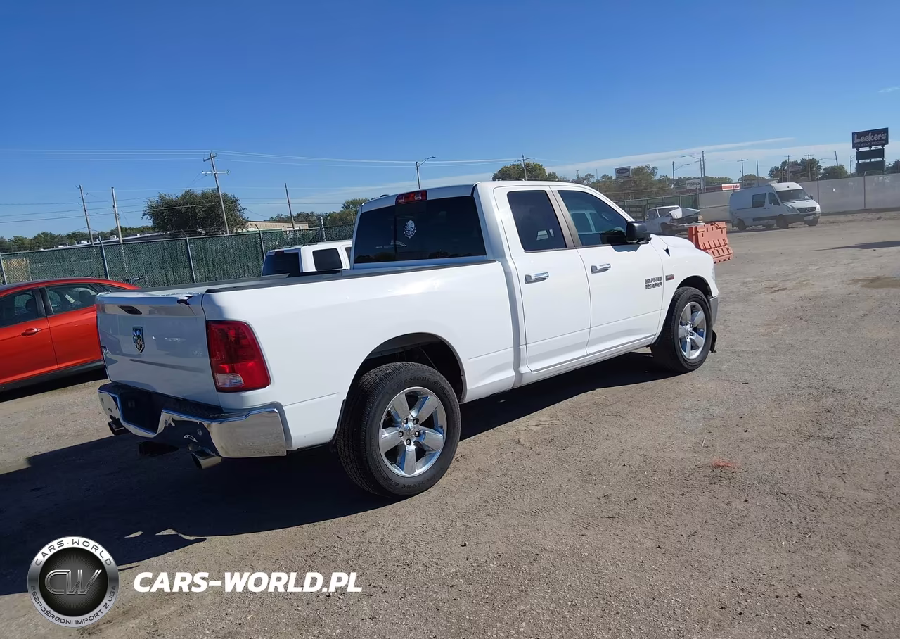 2015 Ram 1500 Big Horn VIN:1C6RR6GT0FS750633 - 4