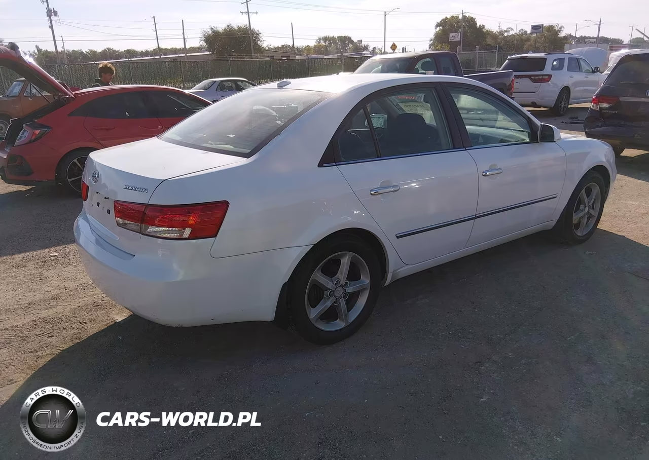 2008 Hyundai Sonata Limited-Se VIN:5NPEU46C28H367239 - 4