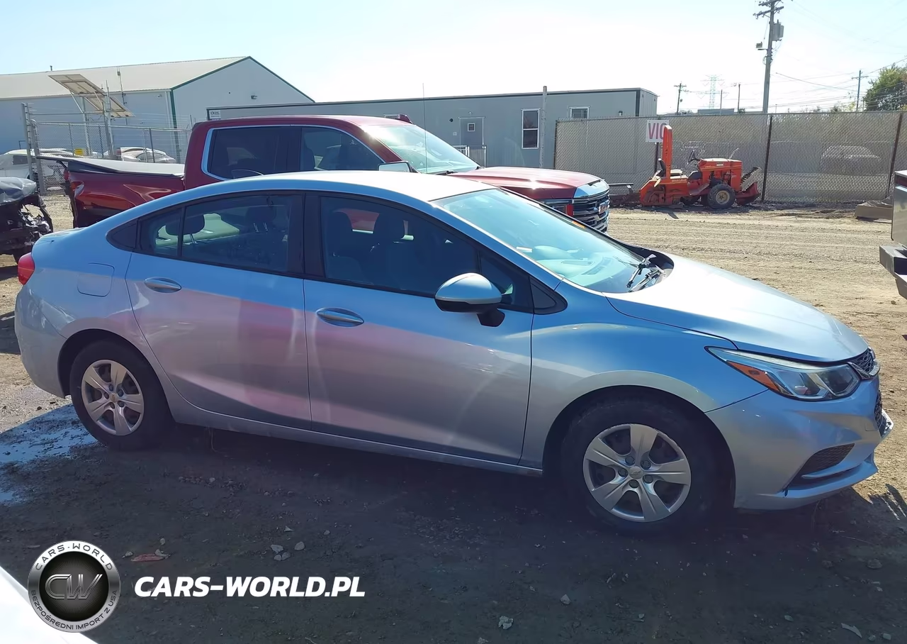 2017 Chevrolet Cruze Ls Auto VIN:1G1BC5SM4H7145129 - 13