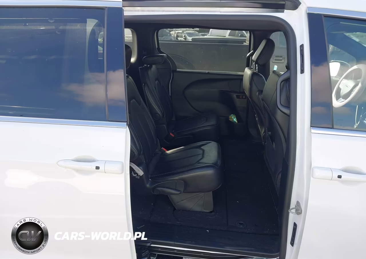 2026 Chrysler Voyager Lx VIN:2C4RC1CGXTR153265 - 8