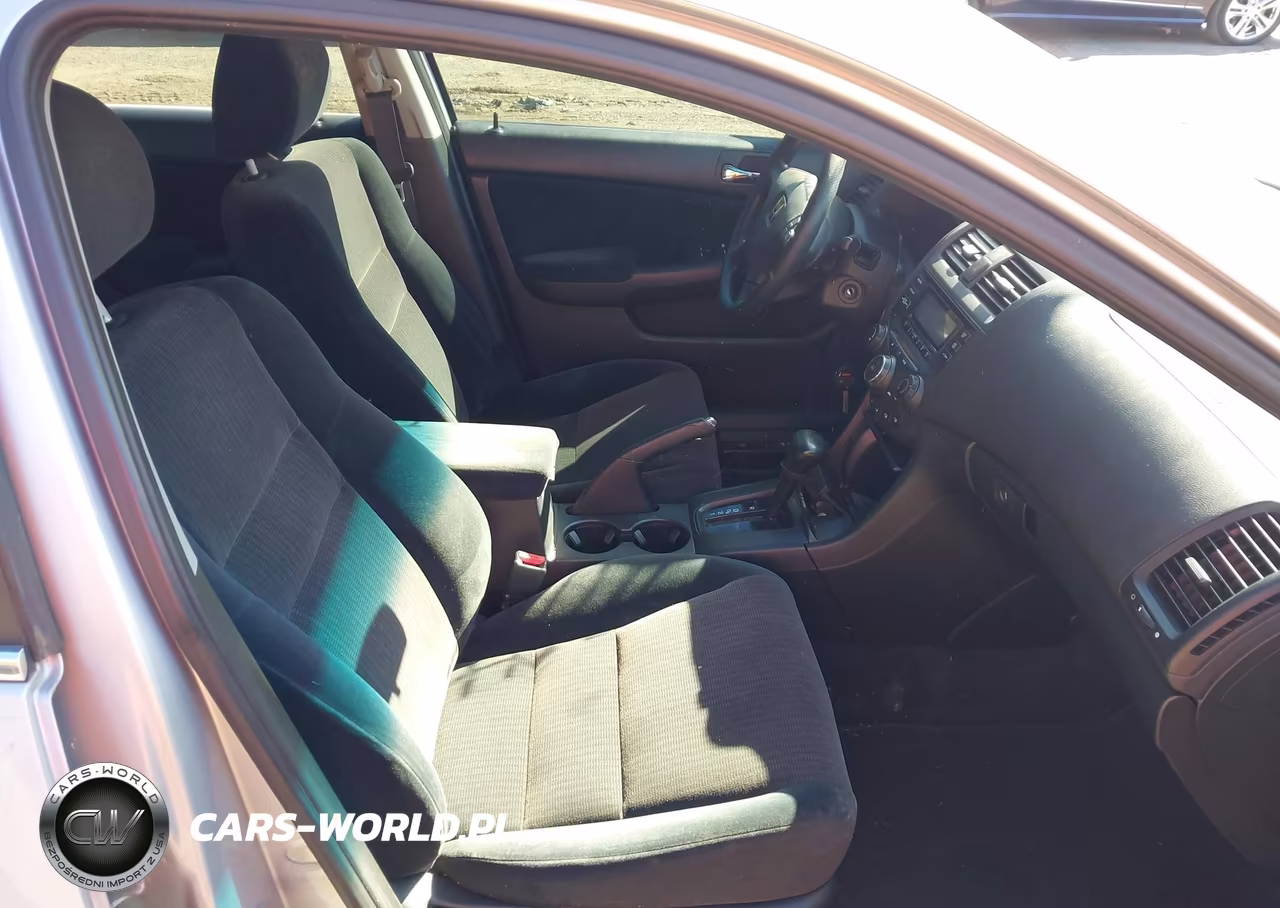 2003 Honda Accord 2.4 Lx VIN:1HGCM564X3A028011 - 5