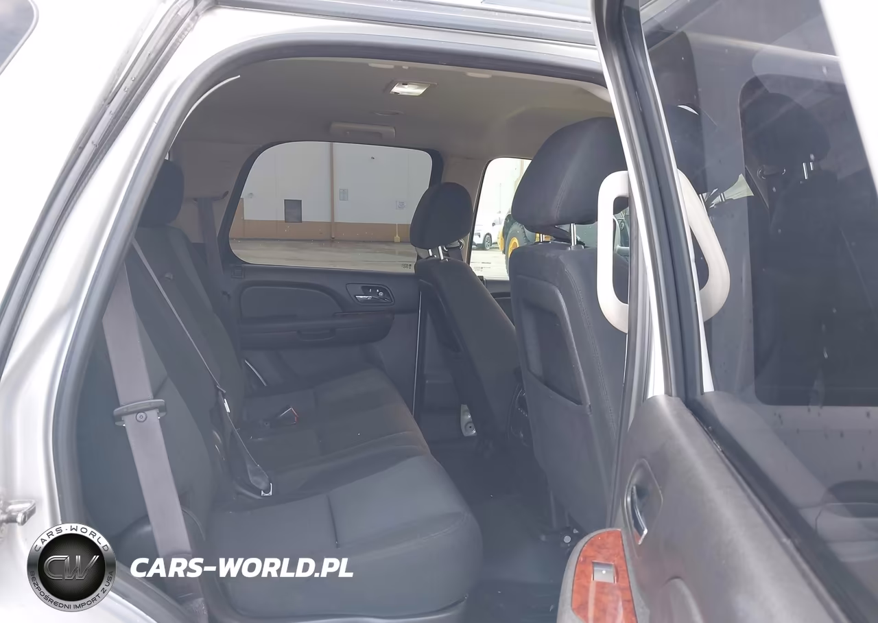 2011 Chevrolet Tahoe Ls VIN:1GNSCAE05BR311797 - 8