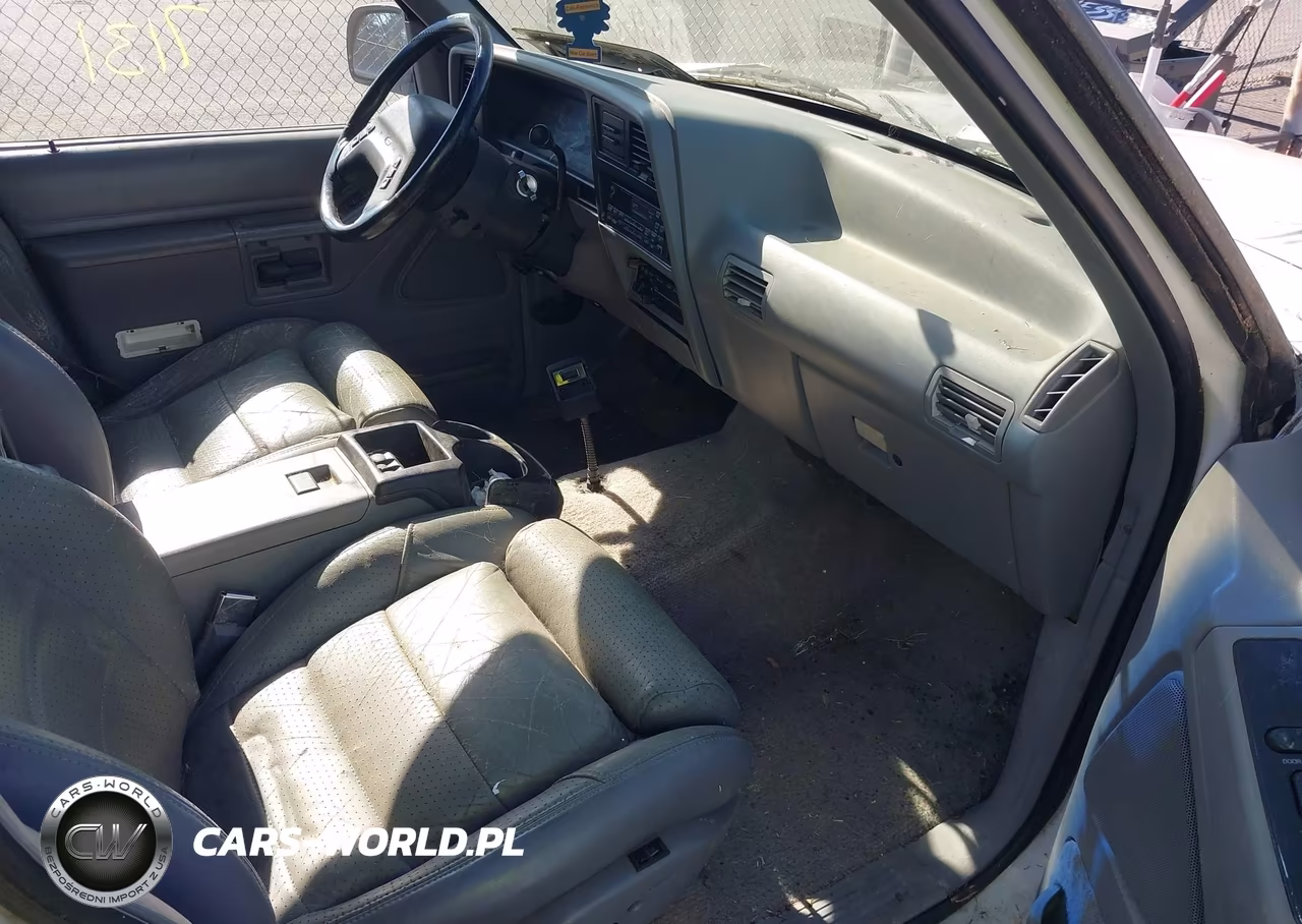 1994 Ford Explorer VIN:1FMDU34X6RUB40523 - 5