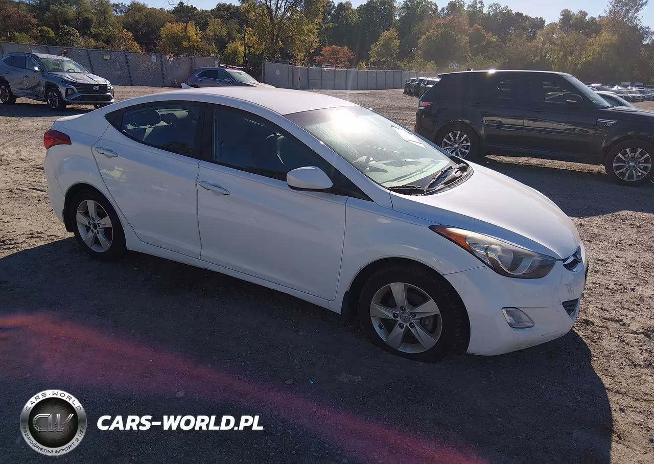 2013 Hyundai Elantra Gls