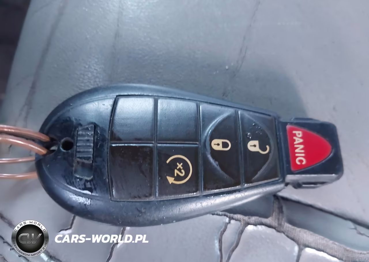 2011 Jeep Grand Cherokee Laredo VIN:1J4RR4GG4BC544262 - 11