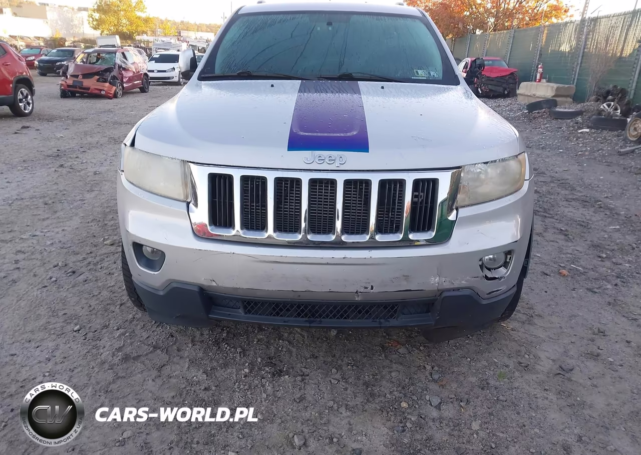2011 Jeep Grand Cherokee Laredo VIN:1J4RR4GG4BC544262 - 6
