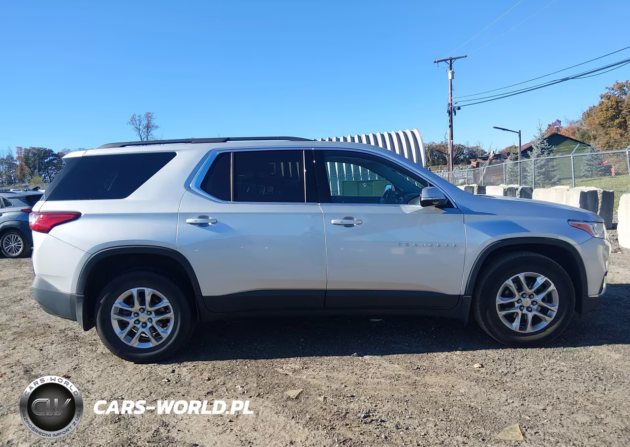 2020 Chevrolet Traverse Awd Lt Cloth VIN:1GNEVGKW8LJ248472 - 13
