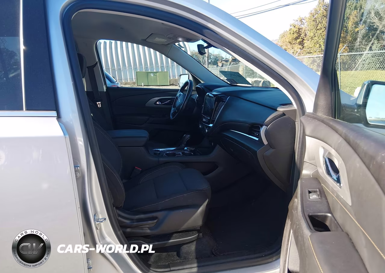 2020 Chevrolet Traverse Awd Lt Cloth VIN:1GNEVGKW8LJ248472 - 5