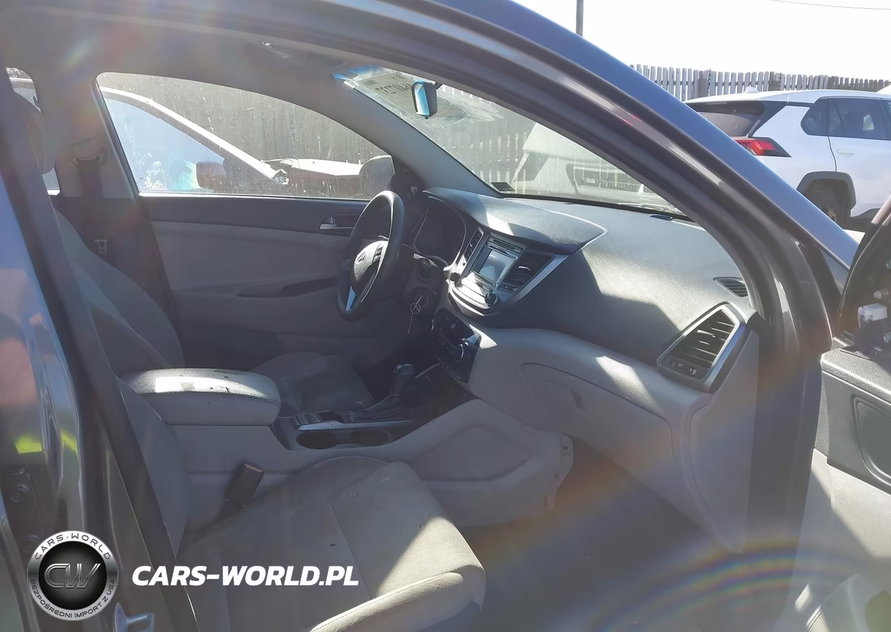 2016 Hyundai Tucson Se VIN:KM8J33A45GU129087 - 5