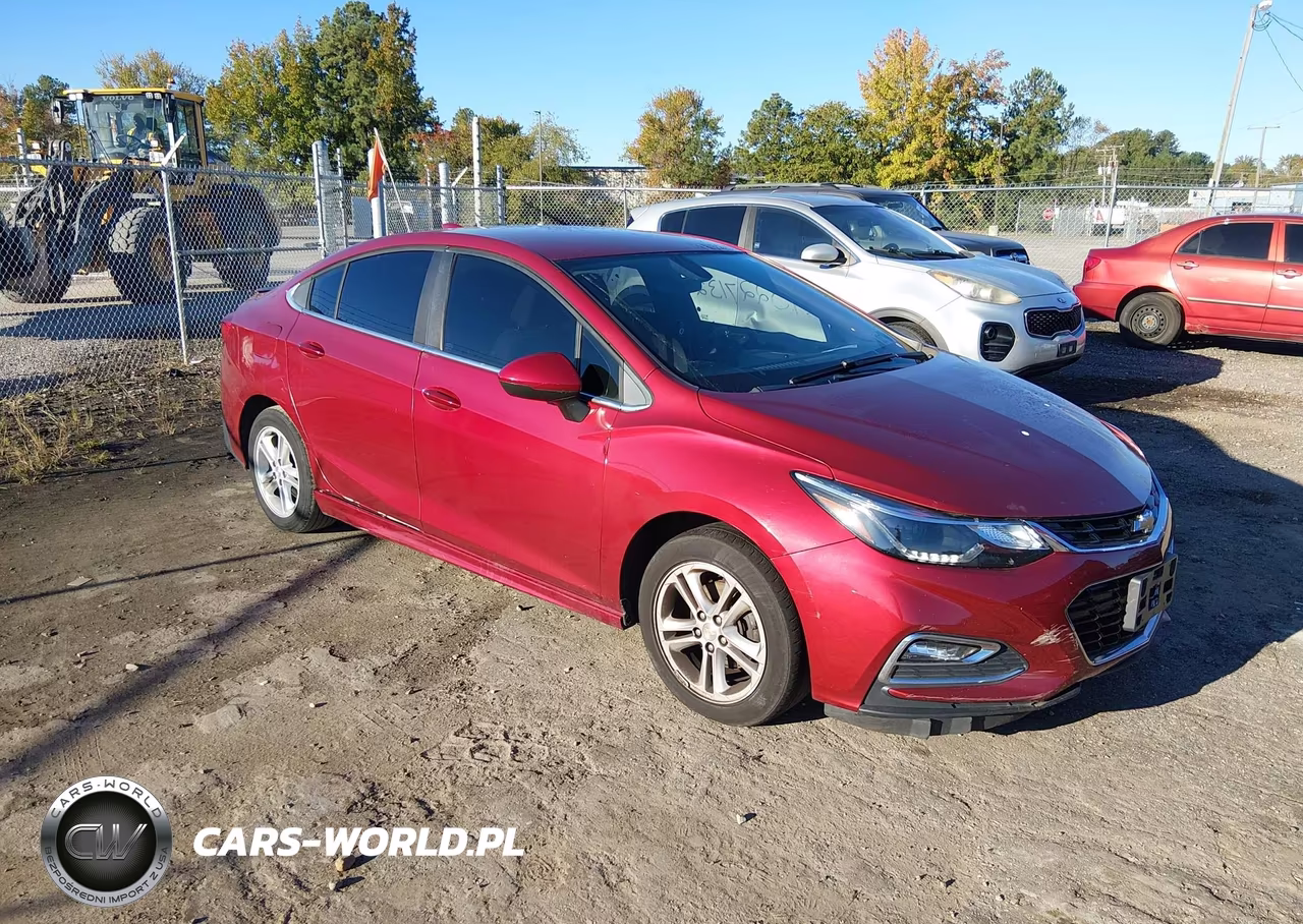 2018 Chevrolet Cruze Lt Auto VIN:1G1BE5SM4J7171729 - 1