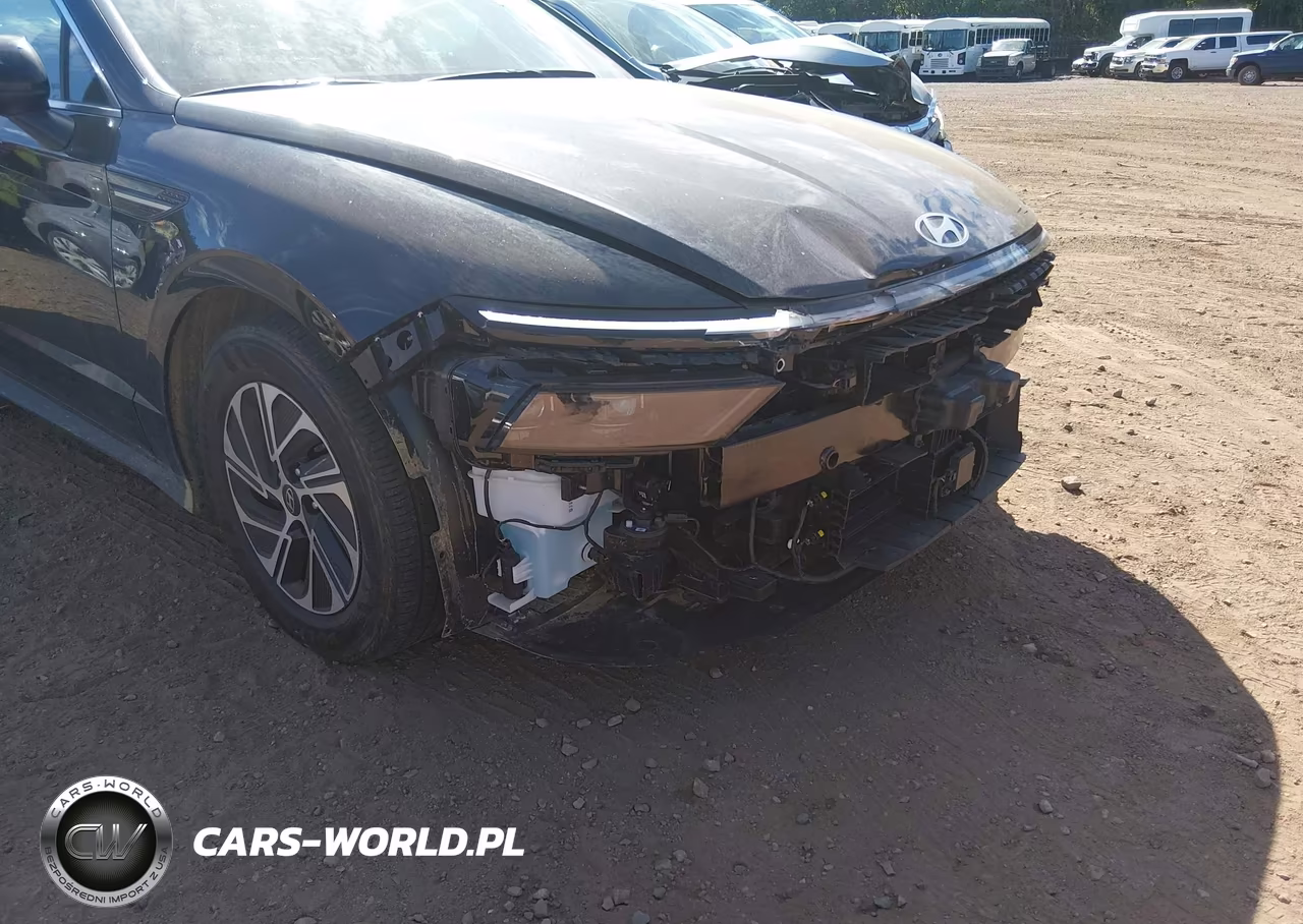 2026 Hyundai Sonata Hybrid Blue VIN:KMHL24JJ8TA146078 - 20