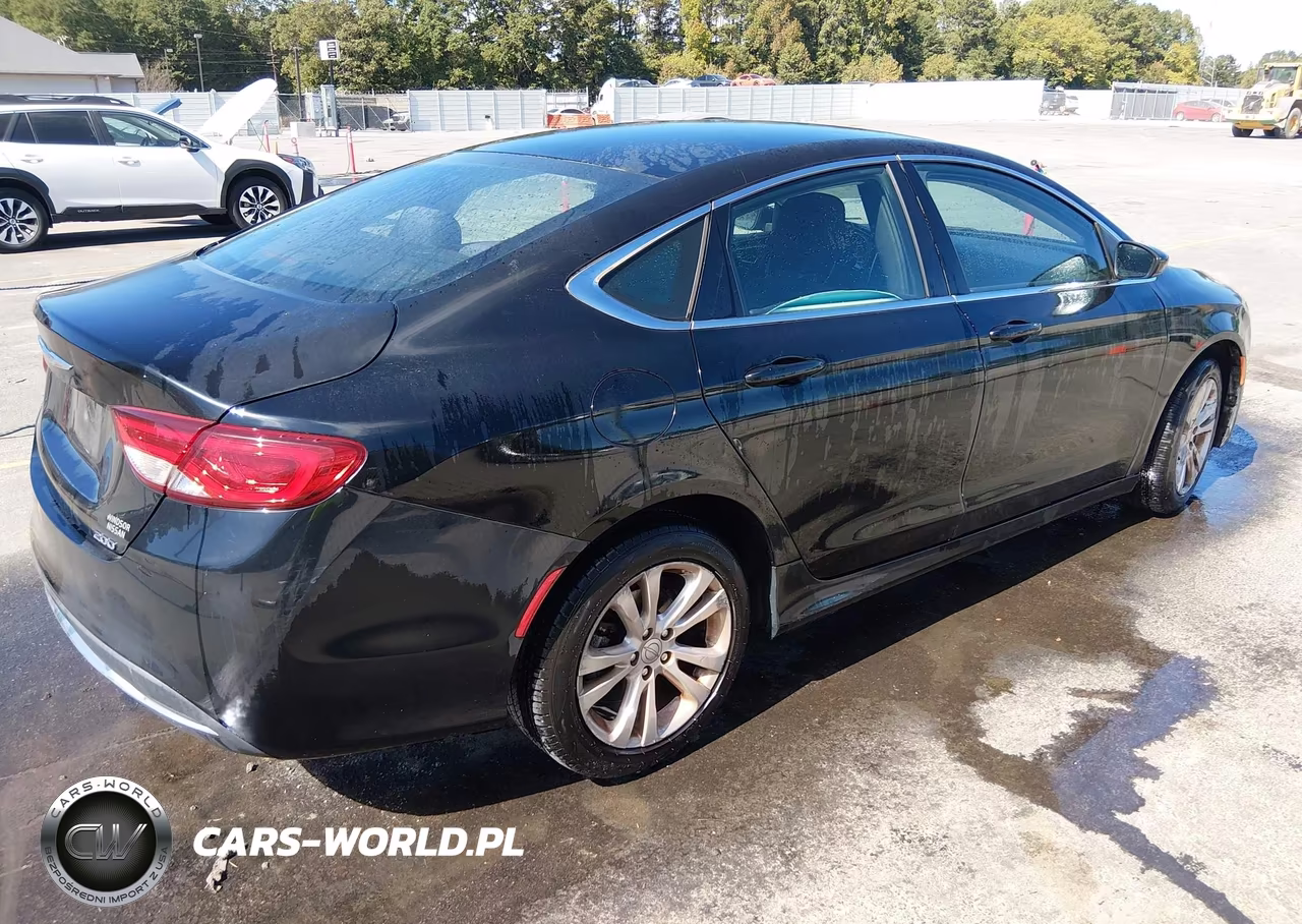 2015 Chrysler 200 Limited VIN:1C3CCCAB4FN564420 - 4