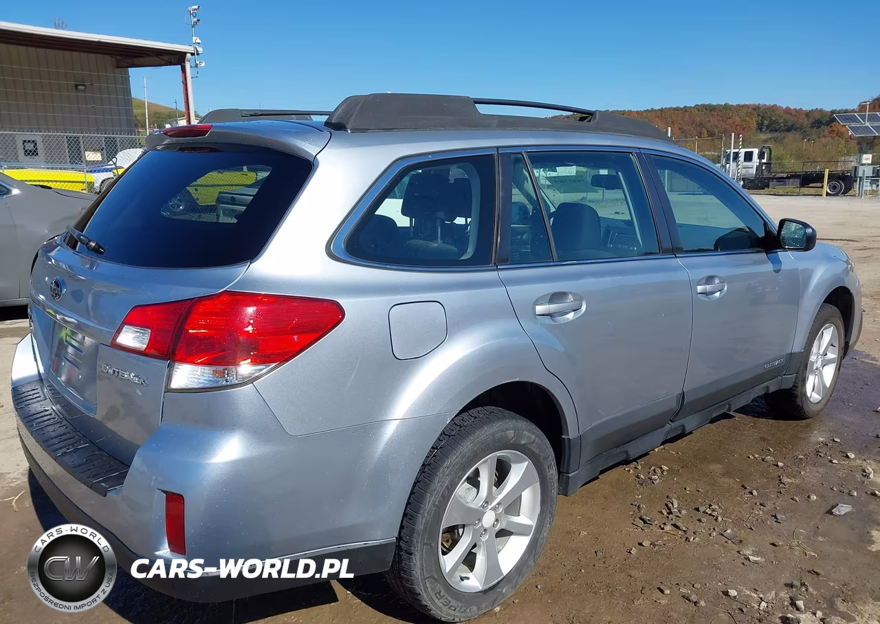 2014 Subaru Outback 2.5I VIN:4S4BRCAC1E3319854 - 4