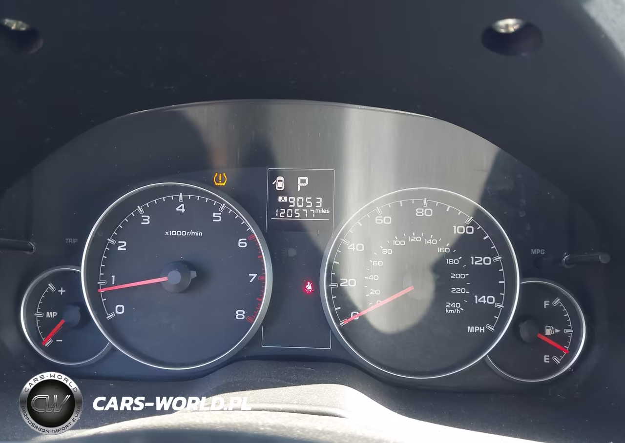 2014 Subaru Outback 2.5I VIN:4S4BRCAC1E3319854 - 7