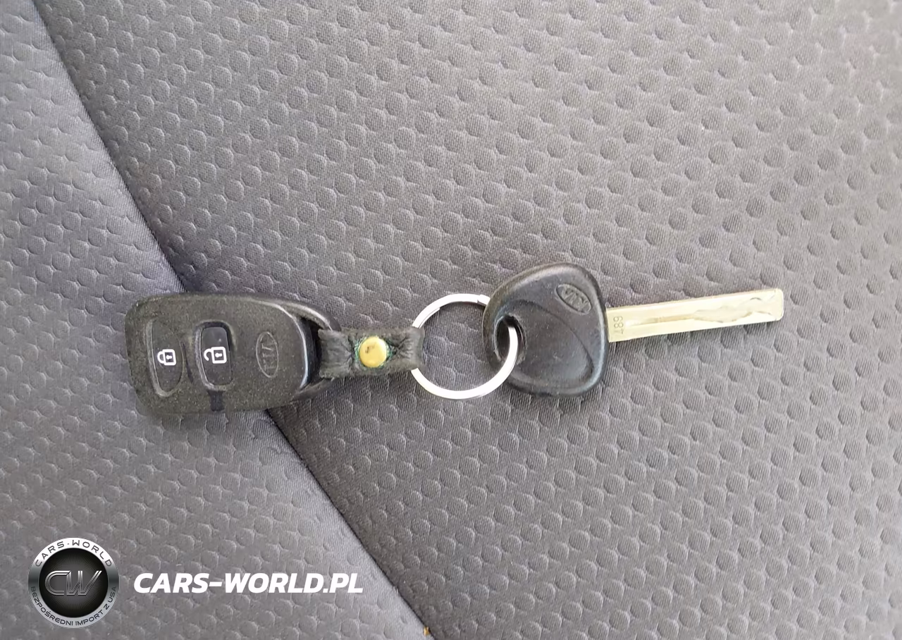 2012 Kia Sorento Lx VIN:5XYKT4A61CG228954 - 11