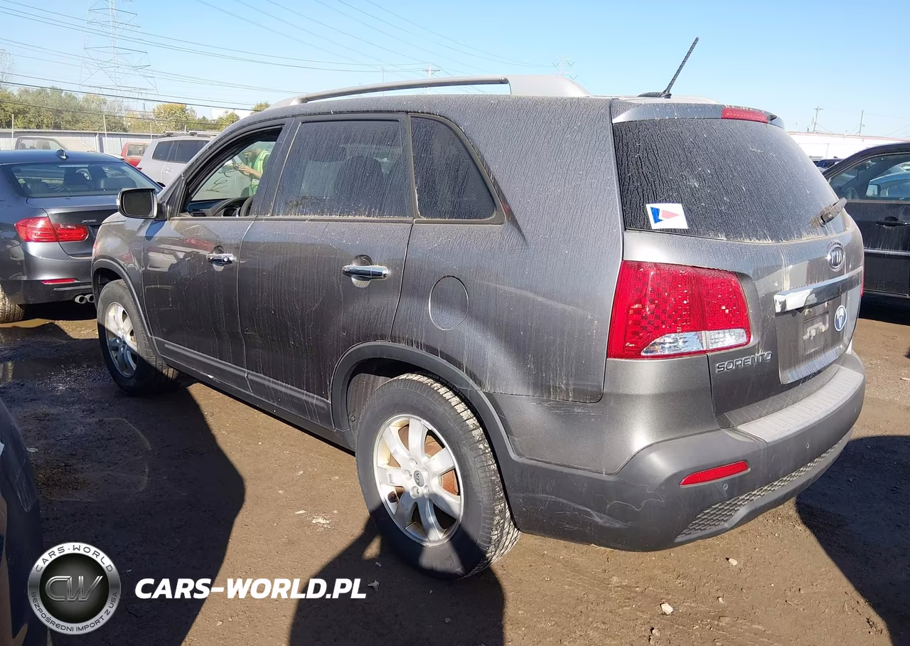 2012 Kia Sorento Lx VIN:5XYKT4A61CG228954 - 3